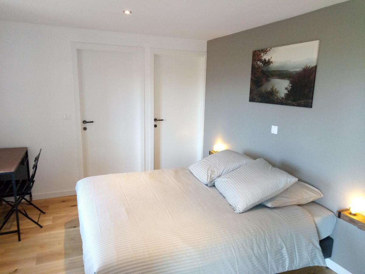 Chambres D'Hotes Quatre Mains Saint-Priest-des-Champs Exterior foto